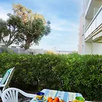 Апартаменты De La Plage-4 By Interhome