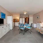 Апартаменты De La Plage-4 By Interhome