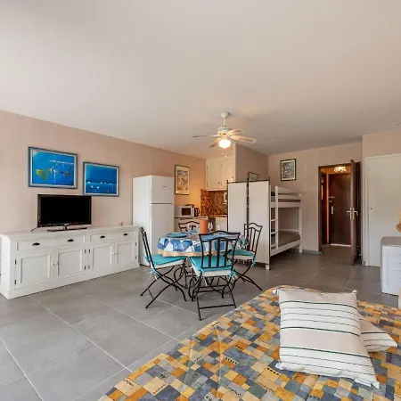 Appartamento De La Plage-4 By Interhome Cavalaire-sur-Mer