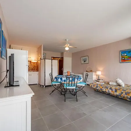 De La Plage-4 By Interhome شقة كافالير سور مير