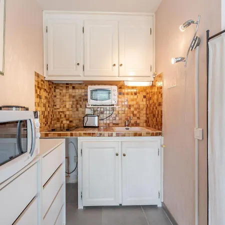 De La Plage-4 By Interhome Cavalaire-sur-Mer